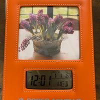 OROLOGIO/CALENDARIO/PORTAFOTO DA TAVOLO VINTAGE