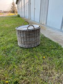 Cesta portavasi o legna