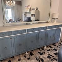 Credenza con specchio