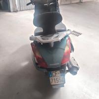 scooter Honda Phantom 150cc. 