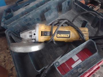 Smerigliatrice Dewalt