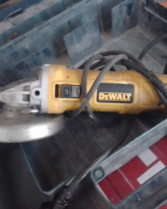 Smerigliatrice Dewalt