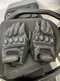 Guanti Dainese per moto