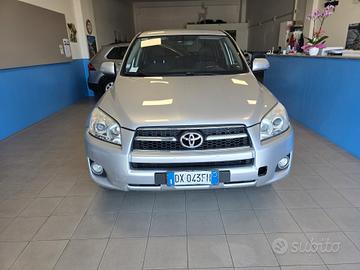 Toyota RAV 4 RAV4 Crossover 2.2 D-4D 150 CV DPF Lu