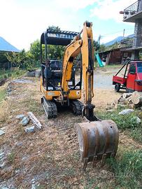 Escavatorino Jcb 8015