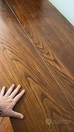 Tavolo e 10 sedie in legno  massiccio  artigianale