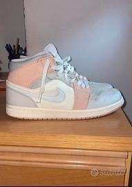 Jordan 1 mid milan