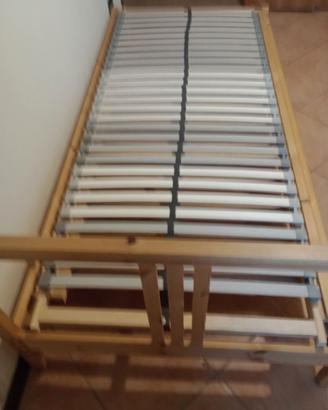 Letto in legno