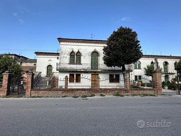 Casa Indipendente Casale di Scodosia