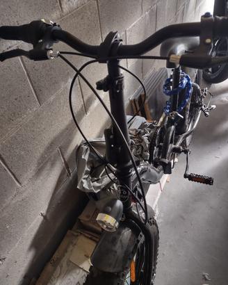 Fat bike pieghevole ruote giganti