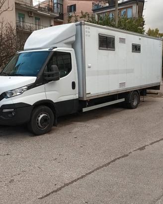 Iveco Daily 60c17 semi camperizzato
