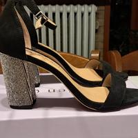 Sandali neri con strass Madden Girl nuovi