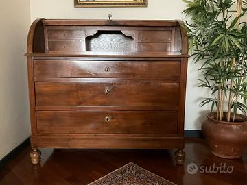 Como’ con scrittoio antico