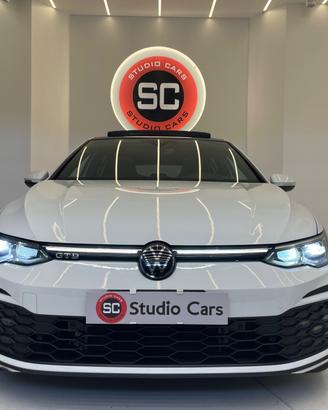 Volkswagen Golf GTD 2.0 TDI DSG 200CV