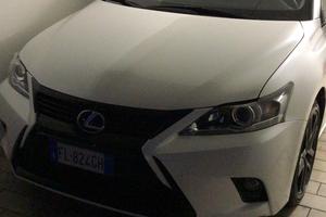 Lexus Ct200h