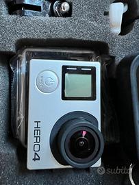 Go pro hero 4 con accessori