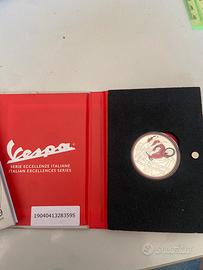 Moneta 5 euro argento vespa rossa