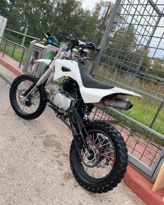 Pit Bike Kayo 140cc