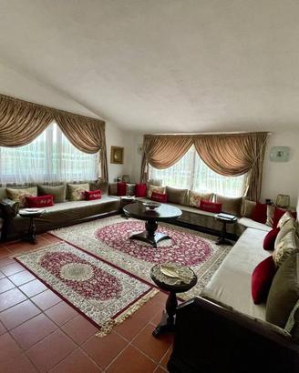 Villa di 315 m² con più di 5 locali a Asigliano Ve