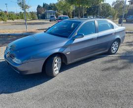 Alfa Romeo 166 2.5i V6 24V cat Distinctive