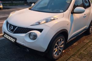 Nissan Juke 1.5 diesel Versione Tekna 2013