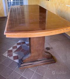 Tavolo in legno allungabile