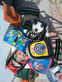 STOCK DI ZAINI PER SCUOLA