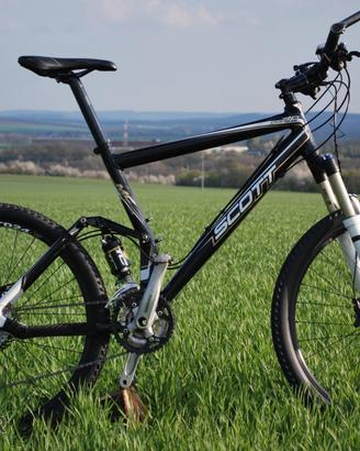 Bici XC/FR/ Trail Scott 40 Genius MC TG L