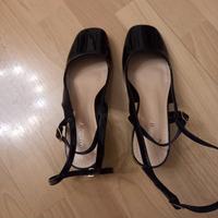 Scarpe di vernice nera