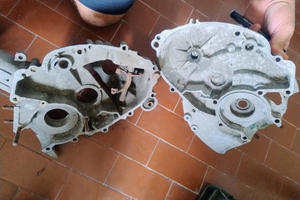 Motore a marce compact system e carter Vespa