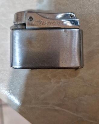 Accendino vintage con marchio "Unique"
