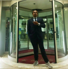 Custode notturno in hotel/accoglienza clienti