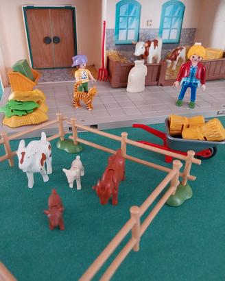 Fattoria playmobil portatile completa
