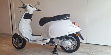 Vespa Piaggio 50 Primavera Sprint 