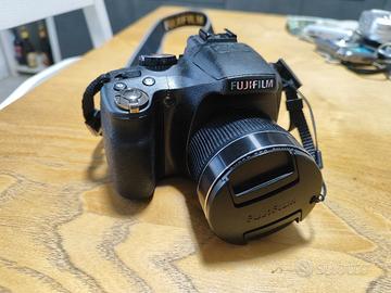 Fujifilm FinePix SL260 Fotocamera Digitale