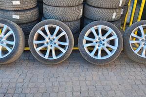 TRE TRENI DI CERCHI IN LEGA