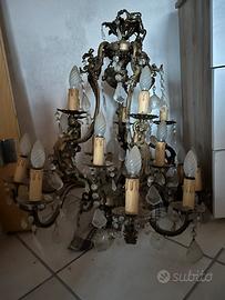 Lampadario antico in cristallo