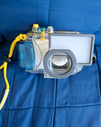 custodia subacquea per macchina foto