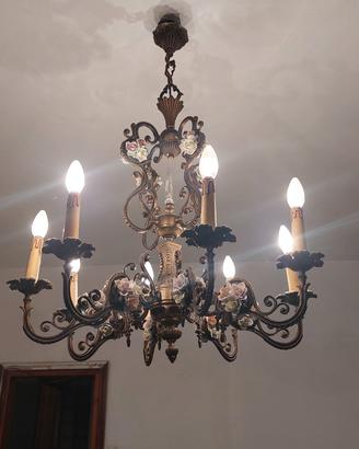 lampadario in bronzo