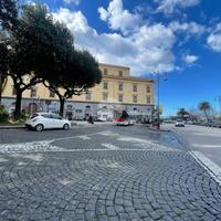 3 LOCALI A CASTELLAMMARE DI STABIA