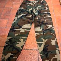 Pantaloni militare