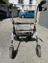 Deambulatore per anziani