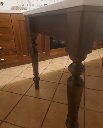 tavolo legno e marmo