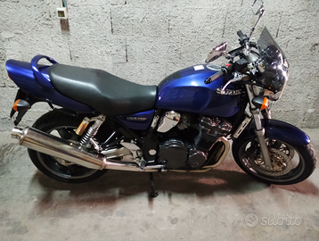 Suzuki GSX 750 Inazuma 2002