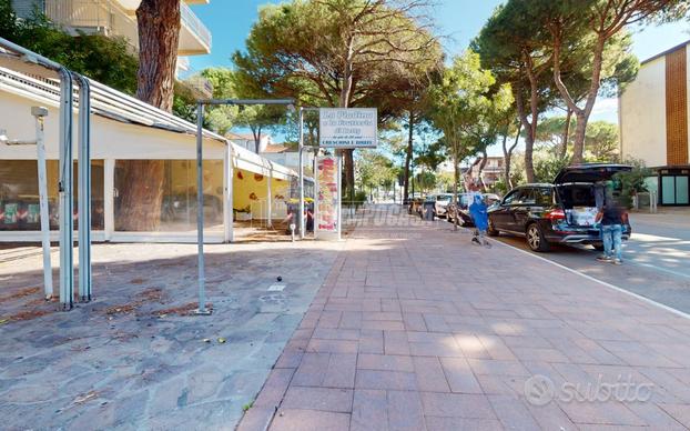 Locale Commerciale a Milano Marittima