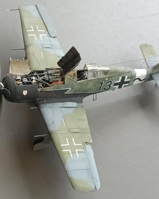 2 modelli aerei 1/48