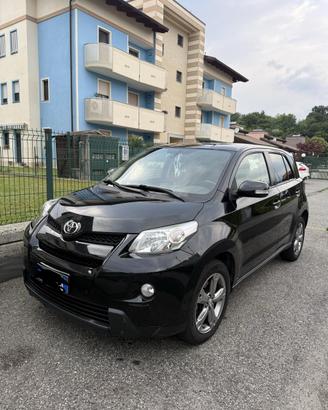 Toyota urban cruiser 4x4