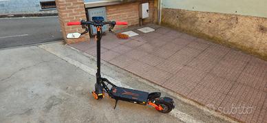 Monopattino Kukirin G2 Pro con accessori