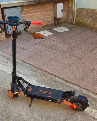 Monopattino Kukirin G2 Pro con accessori