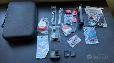 Gopro Hero 6 black+2 batterie+kit completo